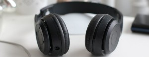 [TEST] Yealink BH72 vs. Jabra Evolve2 : quel casque professionnel pour votre PME ?