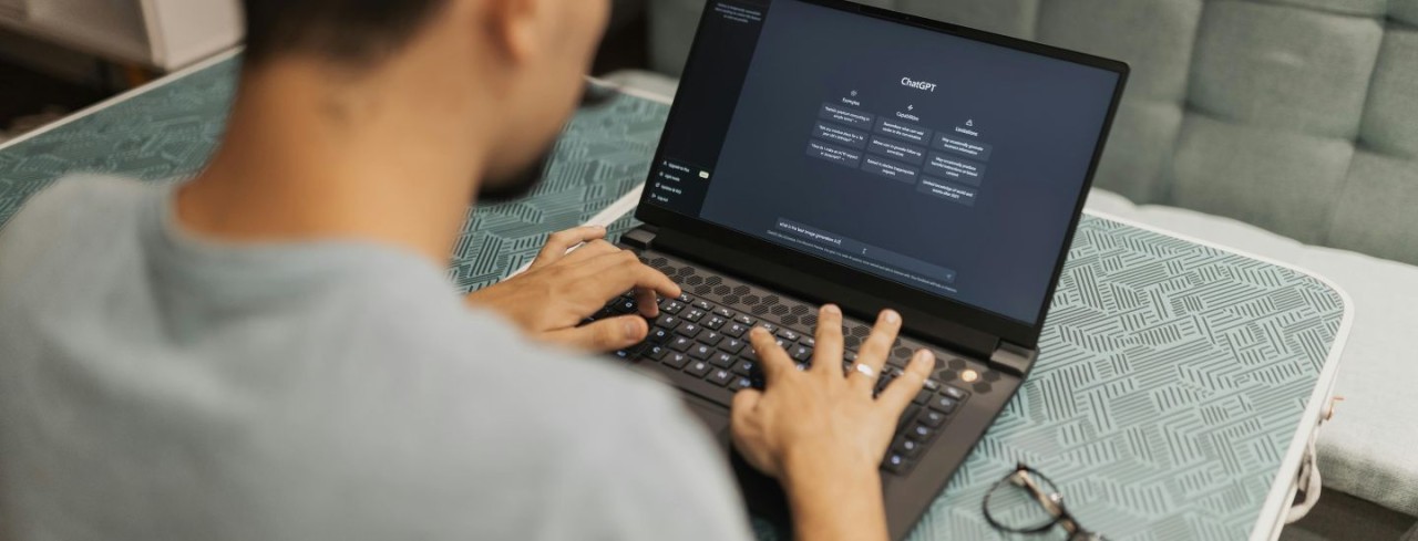 Claude, ChatGPT, DeepSeek… pourquoi votre chatbot ne vous donne pas ce que vous cherchez ? Et comment y remédier ?